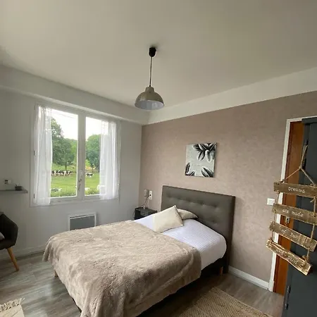 La Maison De - Lourdes Bed & Breakfast Barlest