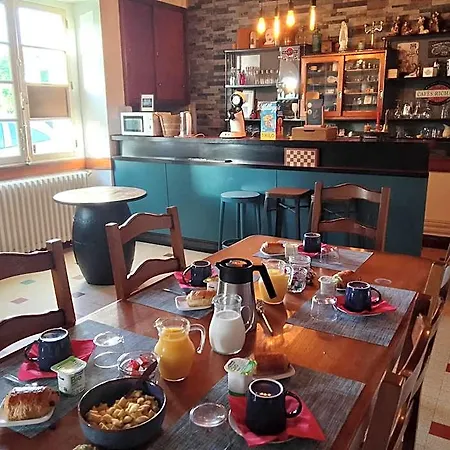 La Maison De - Lourdes Bed & Breakfast *