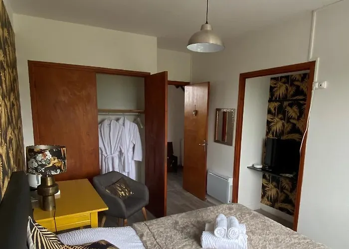 Bed & Breakfast La Maison De - Lourdes *